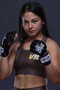 Victoria 'Vick' Souza